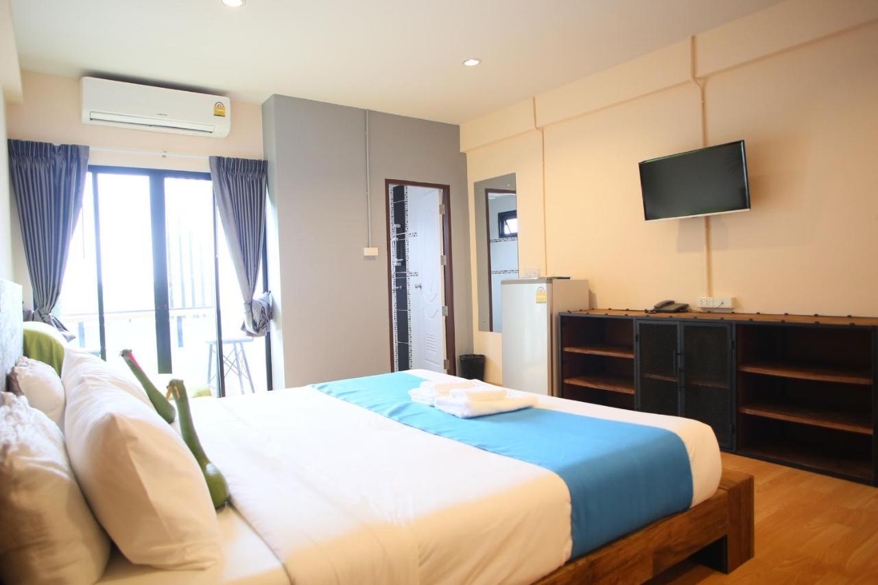 Gem Tree Premium Hotel Chiang Mai Exterior foto